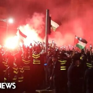 Thousands of protesters try to march on the Israeli Embassy in Amman