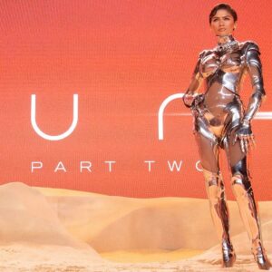 Zendaya Almost SCRAPPED Her Iconic Robotic 'Dune' Premiere Look