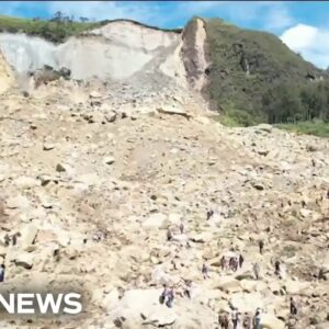 Threat of more landslides in Papua New Guinea loom as recovery mission continues